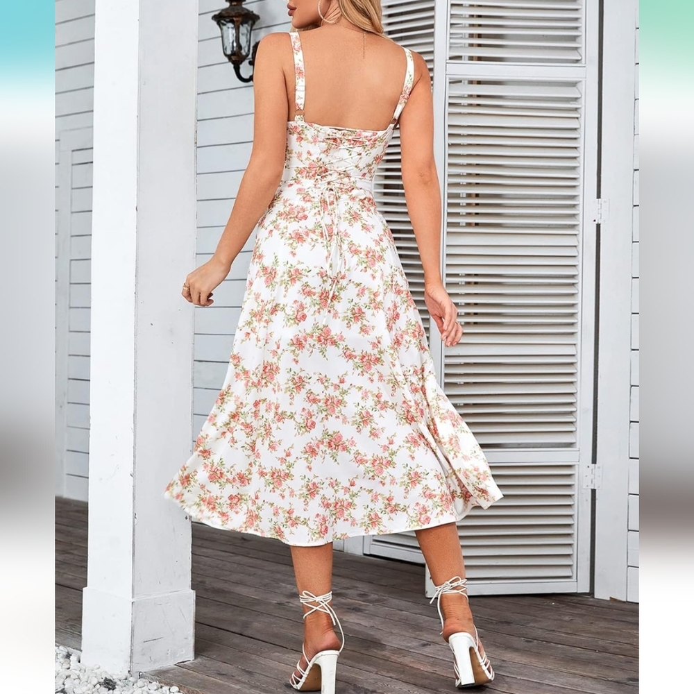 Elegant Floral White Maxi Dress - Picture 6 of 12